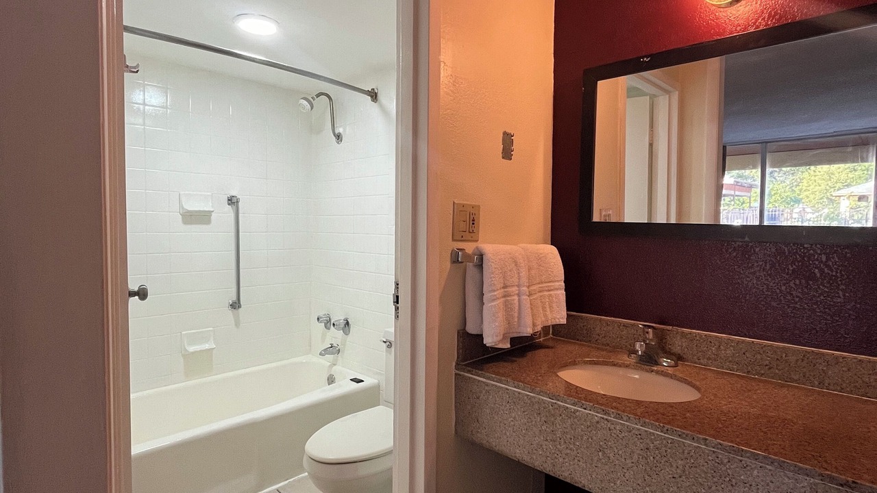Photo of Bathroom in Phenix City