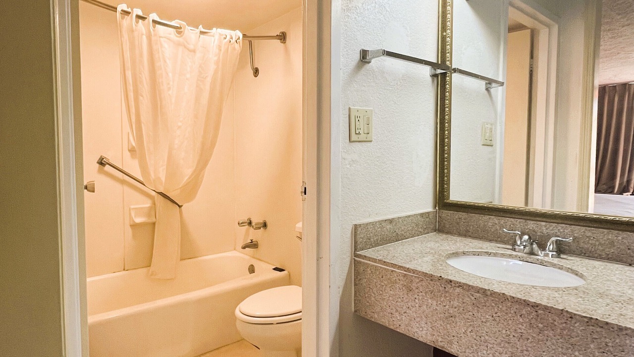 Photo of Bathroom in Phenix City