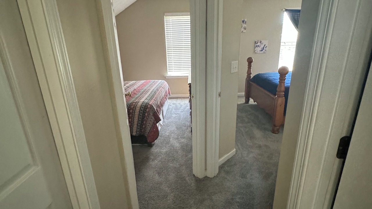 Photo of Bedroom in Riverdale