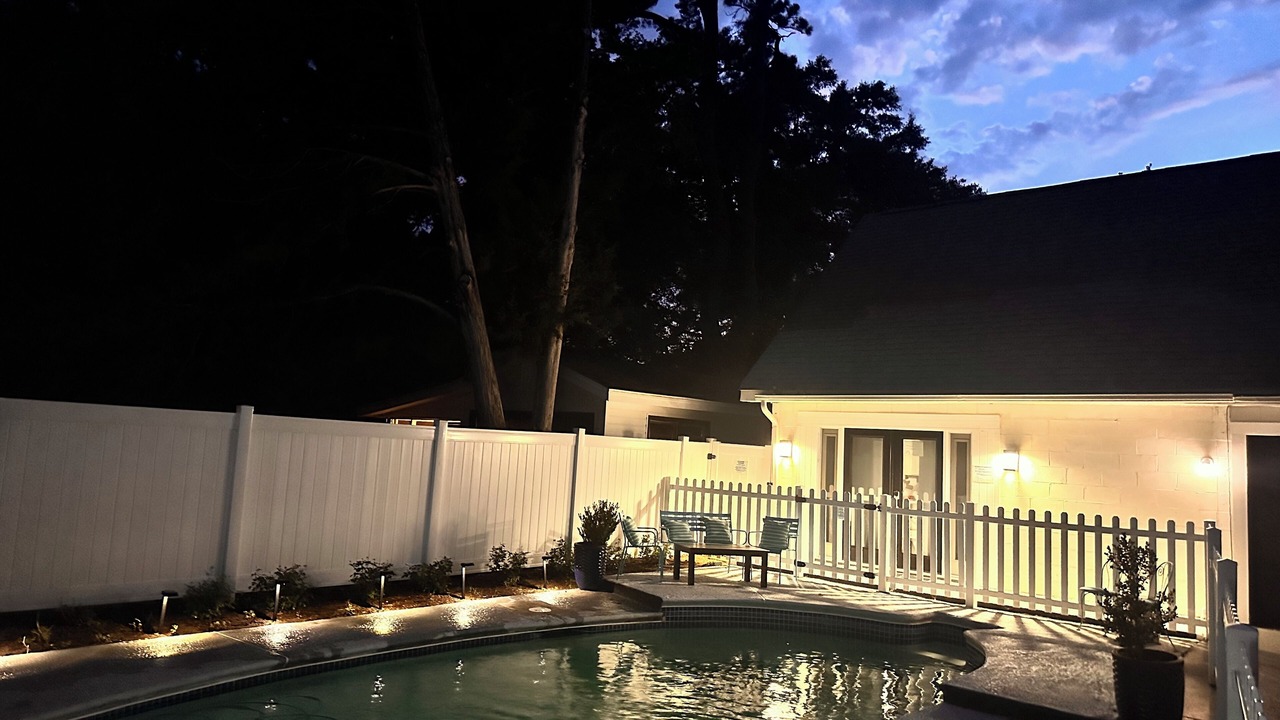 Photo of Outdoor in Riverland Terrace