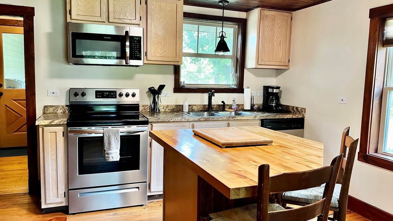 Photo of Kitchen in Alexander