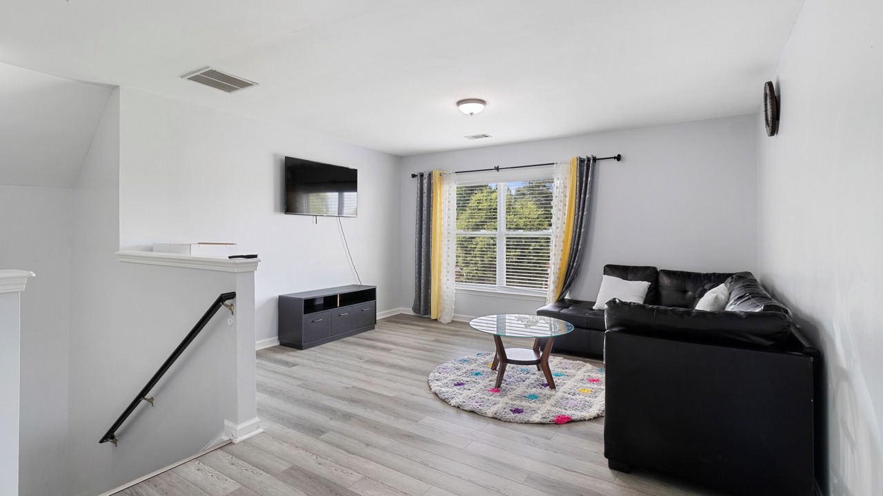Photo of Livingroom in Union City
