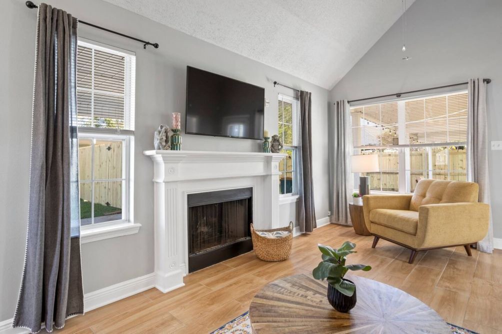 Photo of Livingroom in D'Iberville