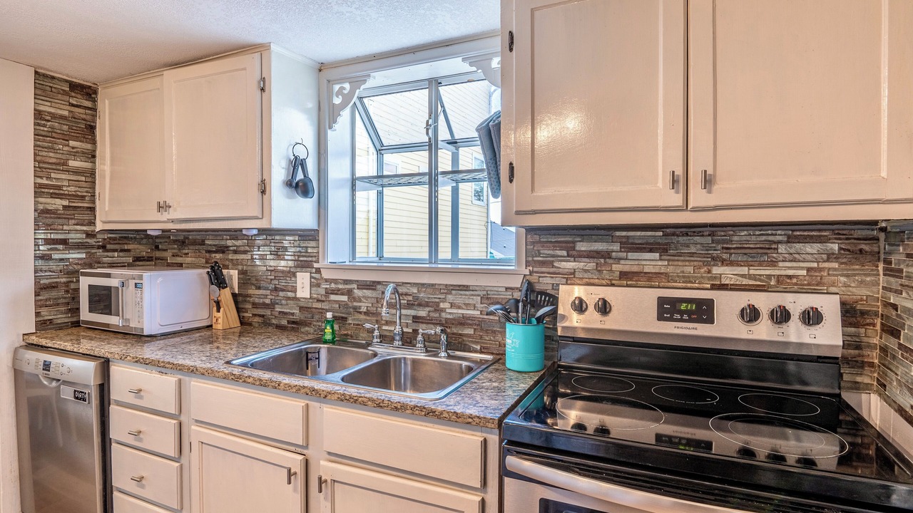 Photo of Kitchen in Gulf Shores