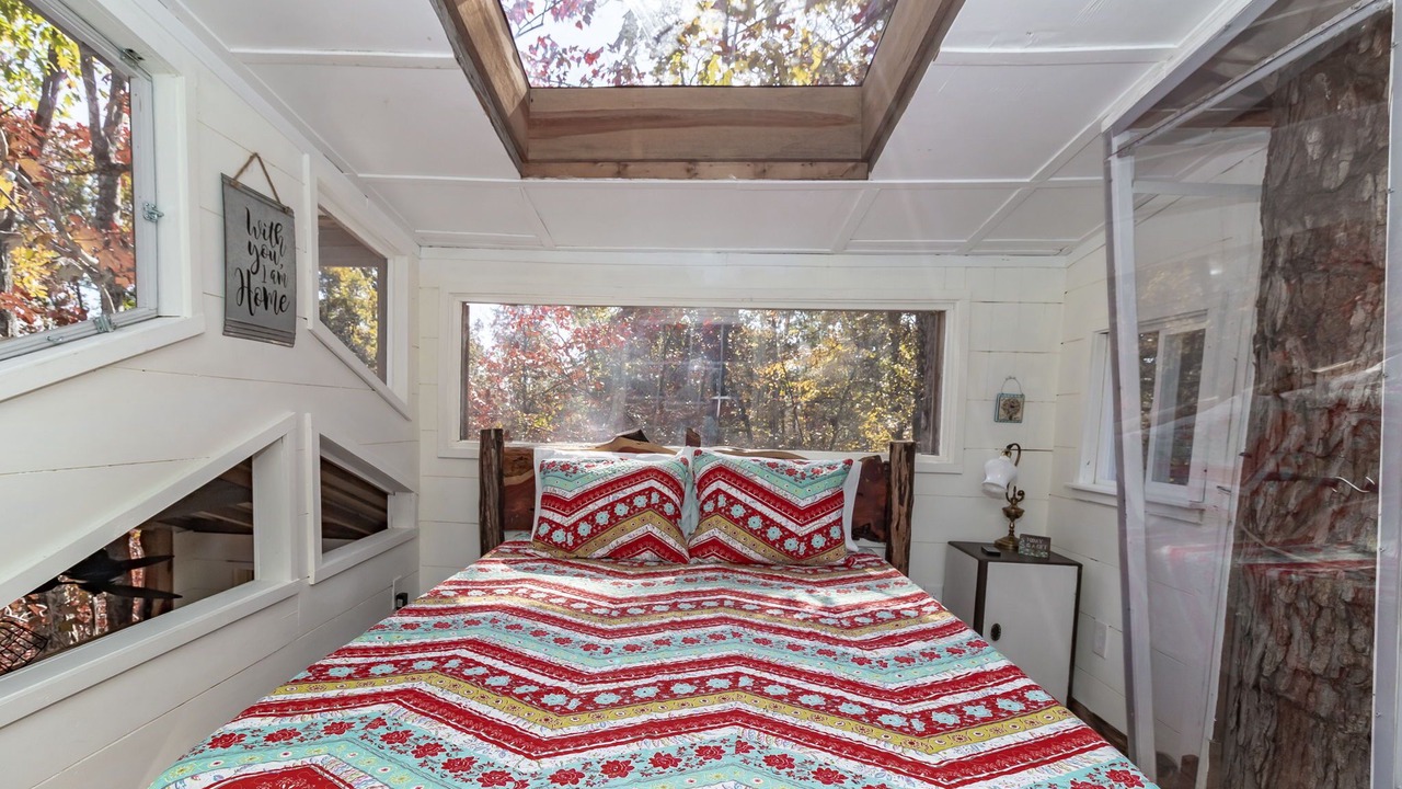 Photo of Bedroom in Trenton
