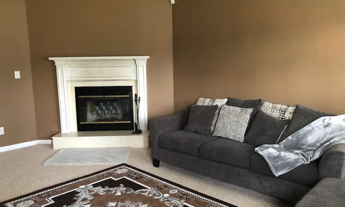 Photo of Livingroom in Warner Robins