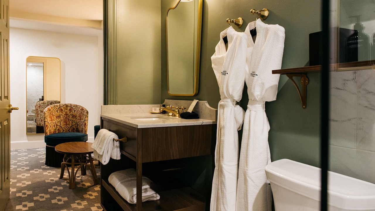 Photo of Bathroom in Midtown