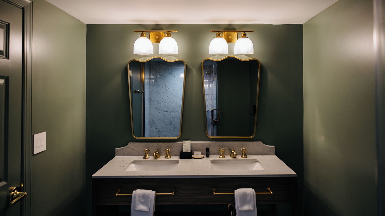 Photo of Bathroom in Midtown