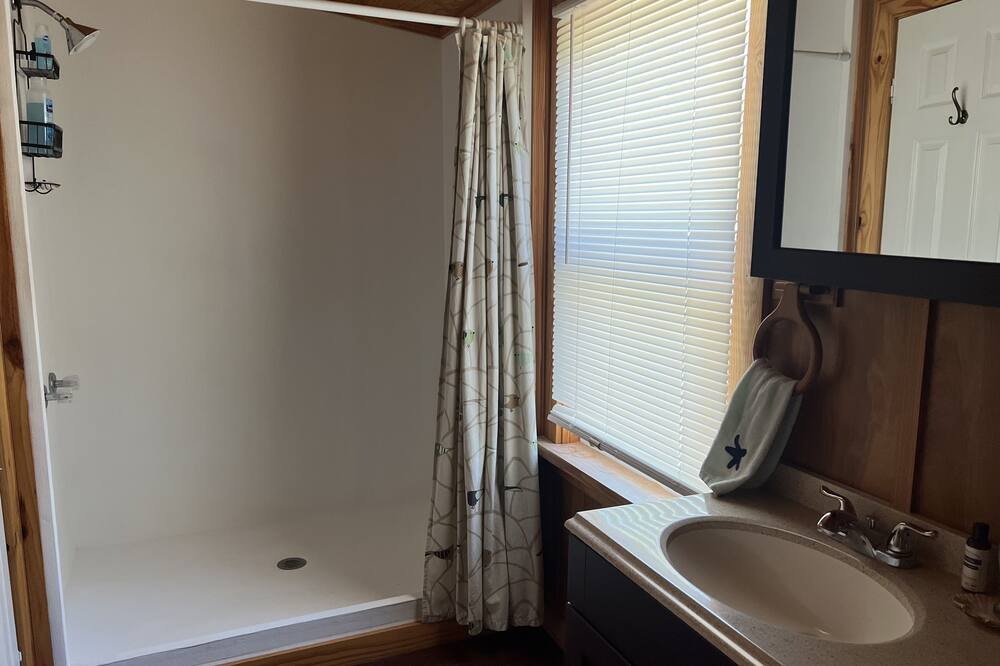 Photo of Bathroom in Brunswick