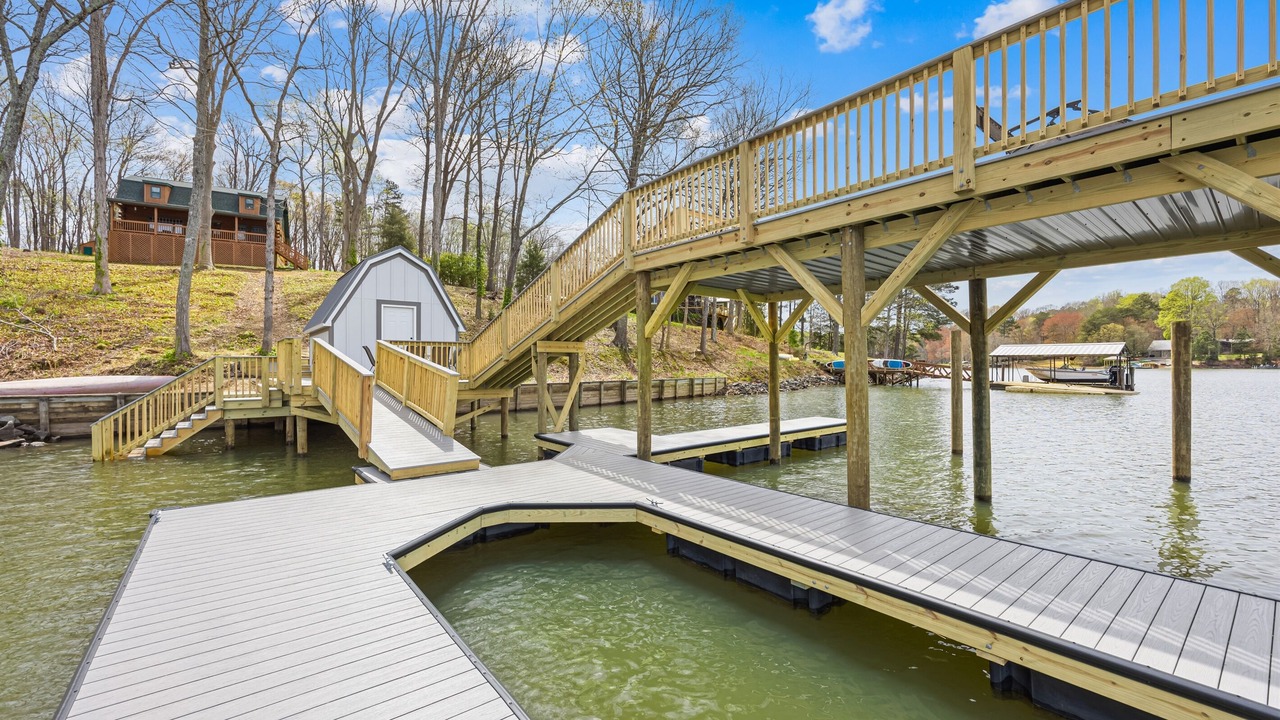 Photo of Outdoor in Mayhew