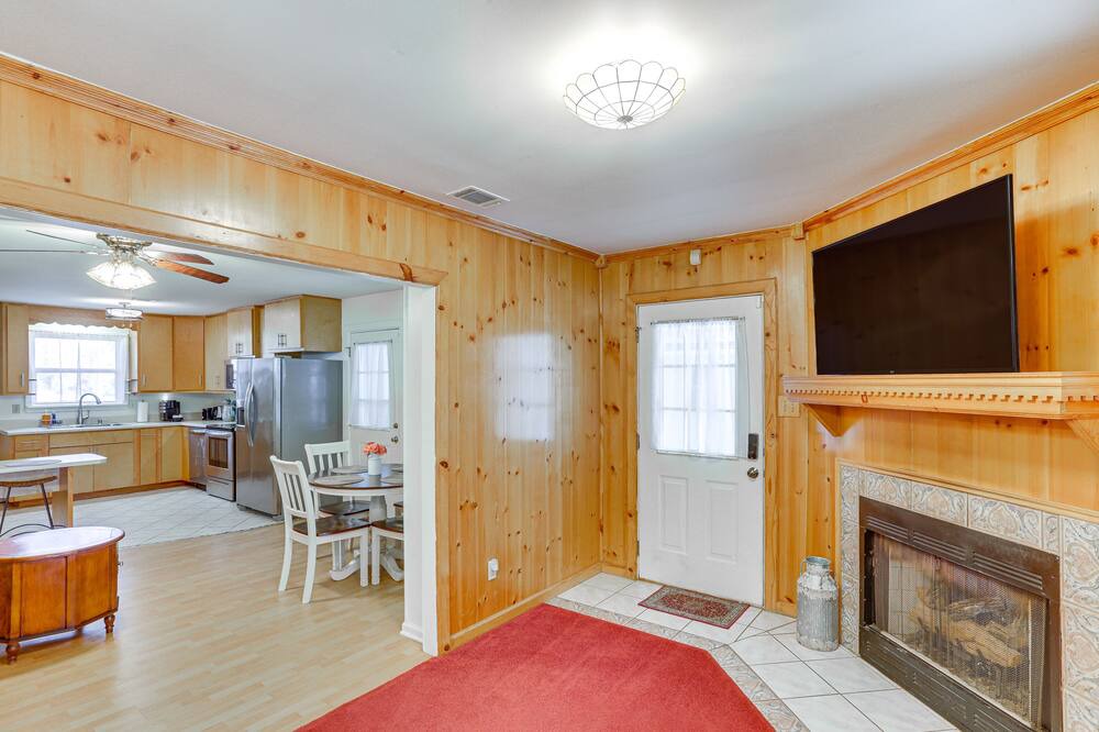 Photo of Livingroom in Albany