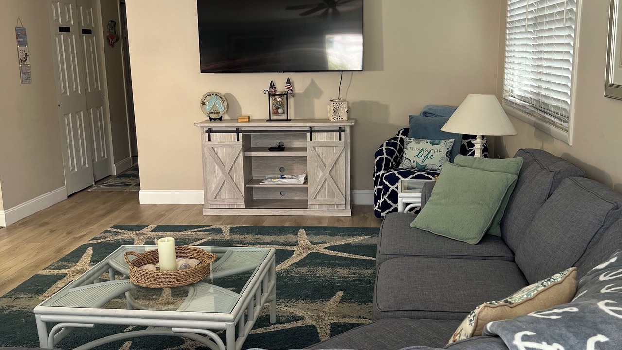 Photo of Livingroom in South End