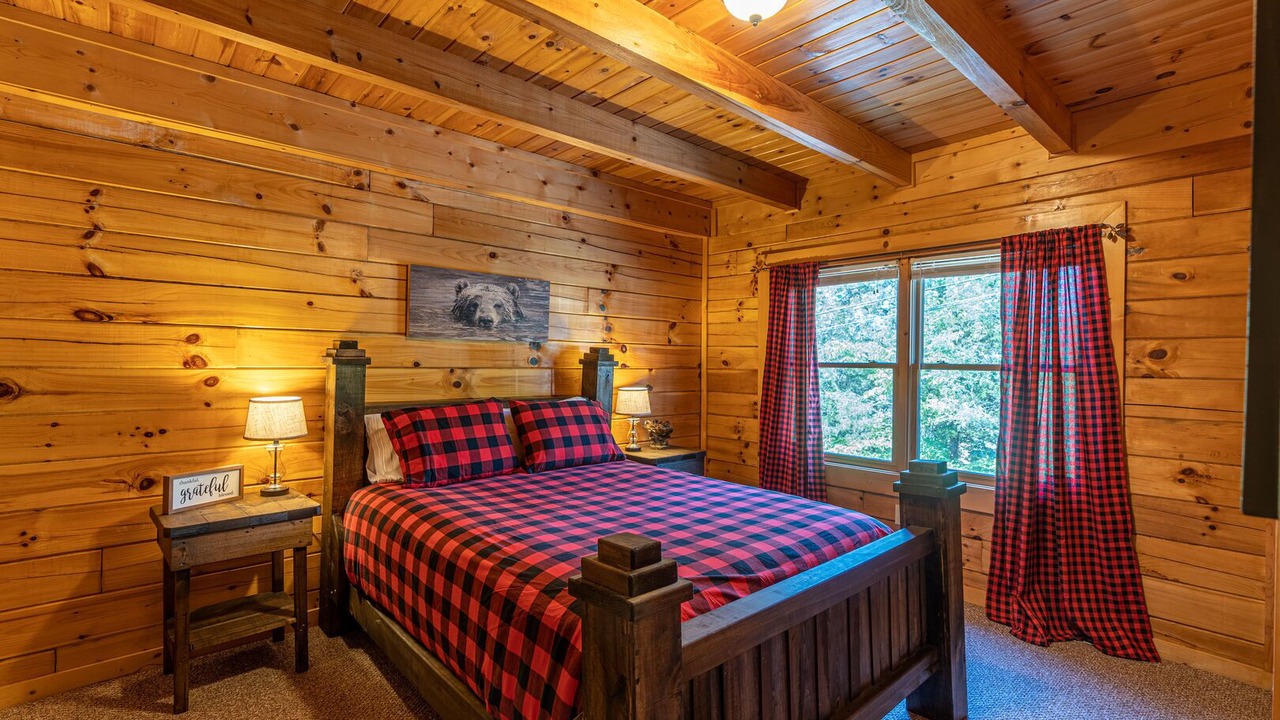Photo of Bedroom in Sevierville
