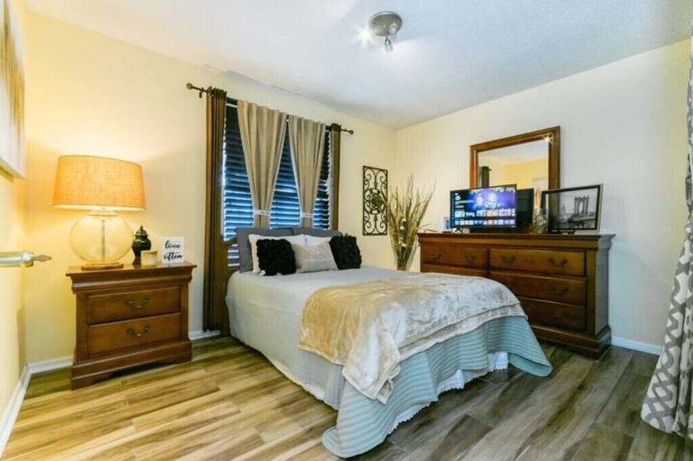 Photo of Bedroom in Arlington