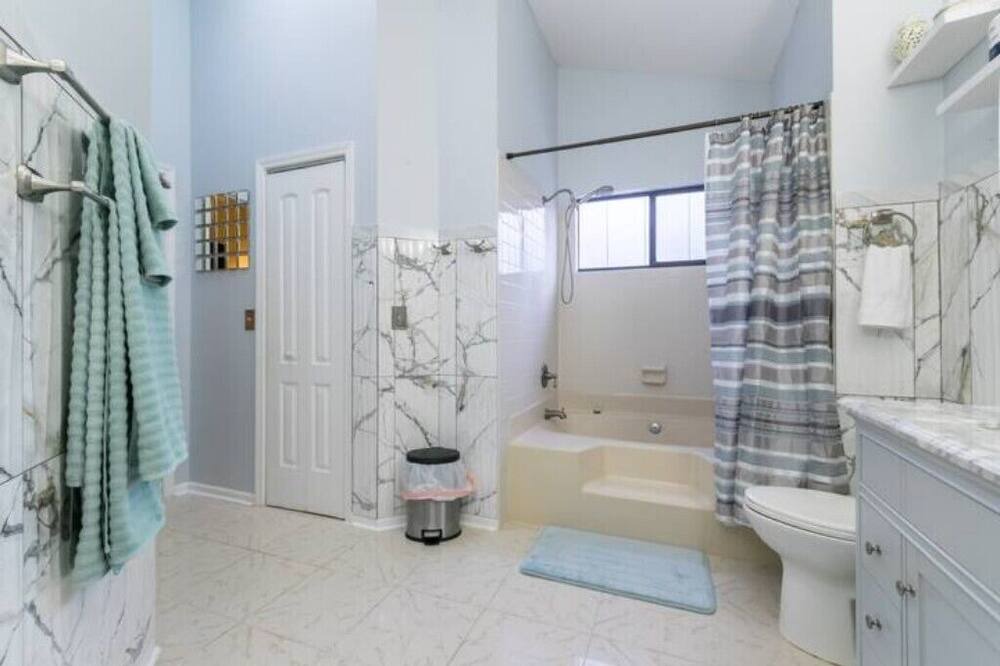 Photo of Bathroom in Arlington
