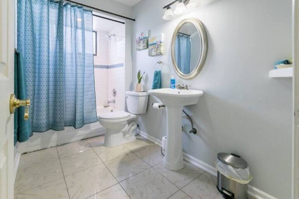 Photo of Bathroom in Arlington