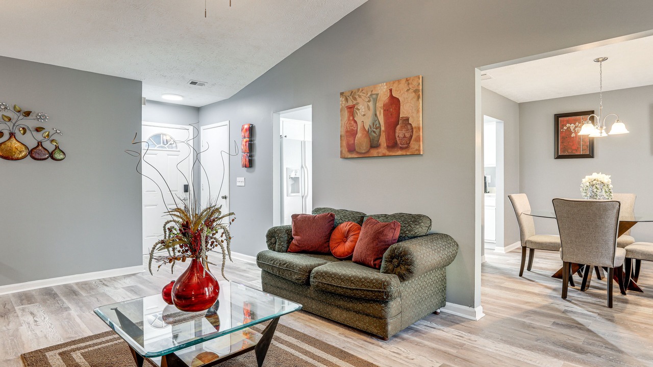 Photo of Livingroom in Decatur