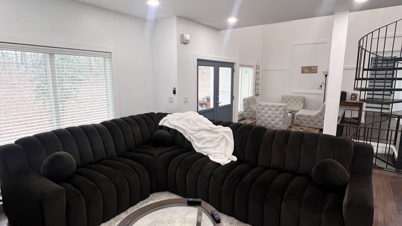 Photo of Livingroom in Carrollton