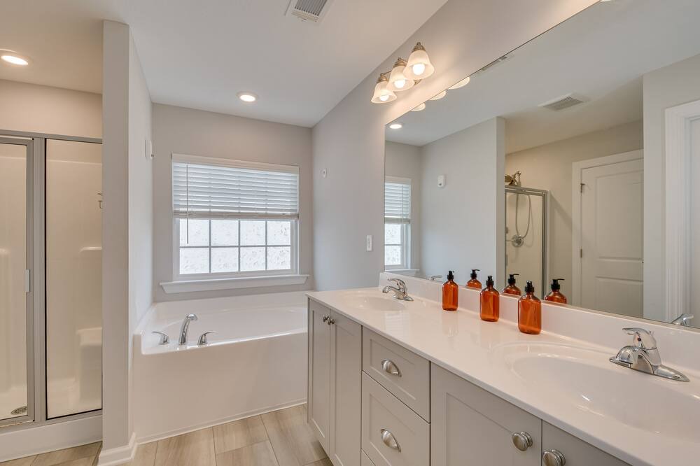 Photo of Bathroom in Canterbury Farms