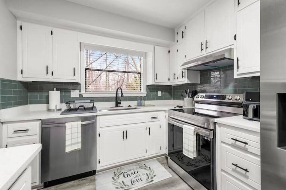 Photo of Kitchen in Morrow