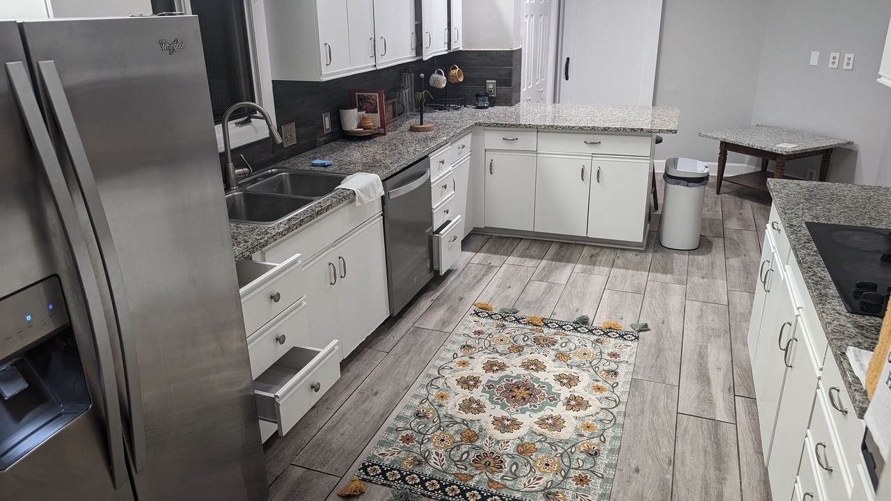 Photo of Kitchen in Gunter Afs