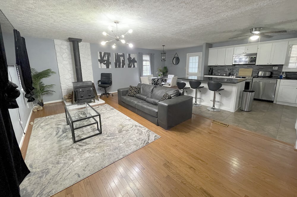 Photo of Livingroom in Powder Springs