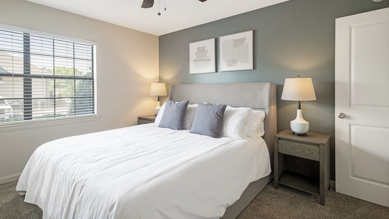 Photo of Bedroom in Crestline Heights