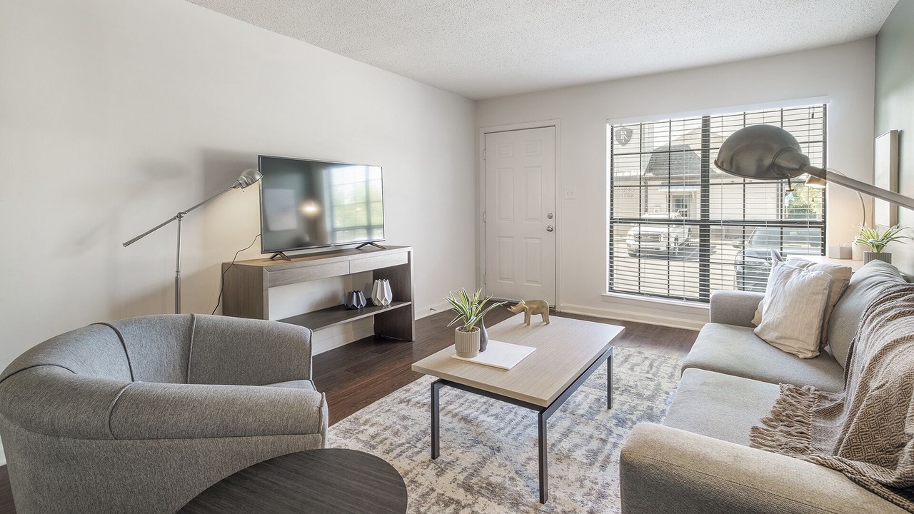 Photo of Livingroom in Crestline Heights