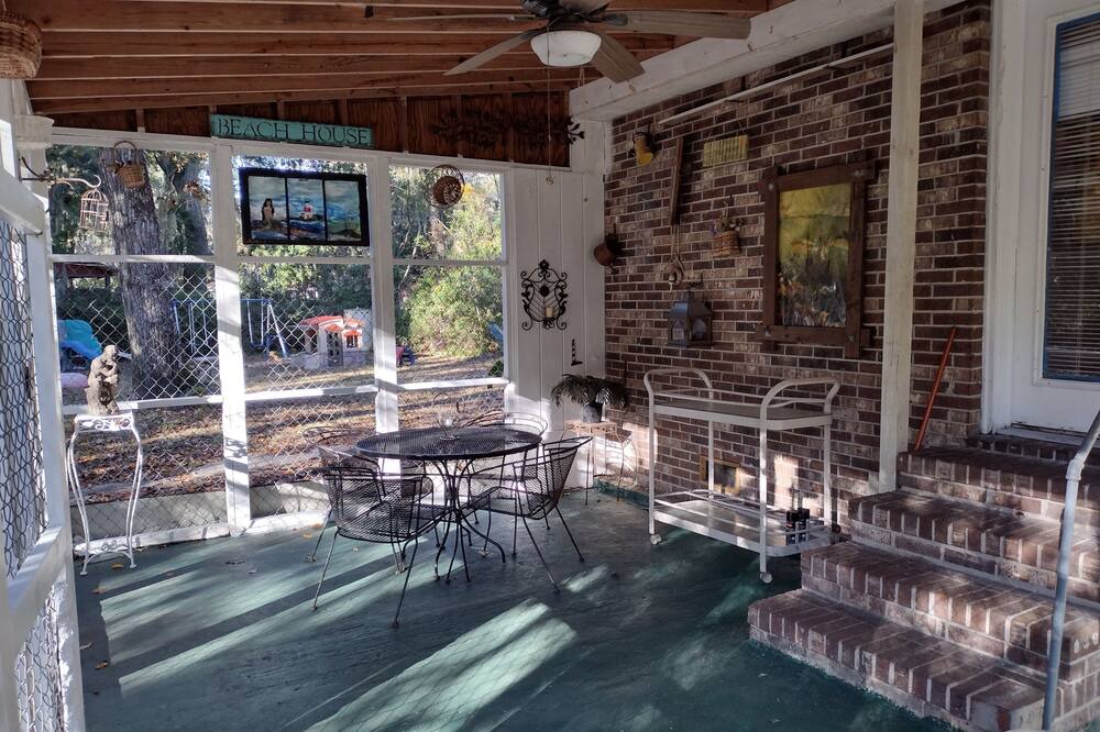 Photo of Outdoor in Dock Junction