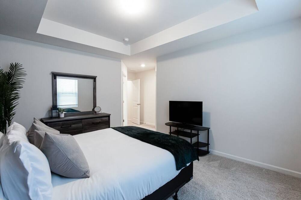 Photo of Bedroom in Union City