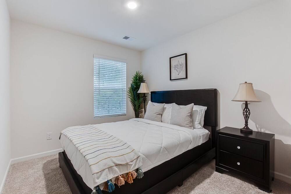 Photo of Bedroom in Union City