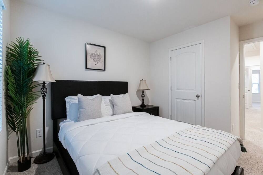 Photo of Bedroom in Union City