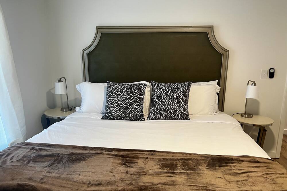 Photo of Bedroom in Perry