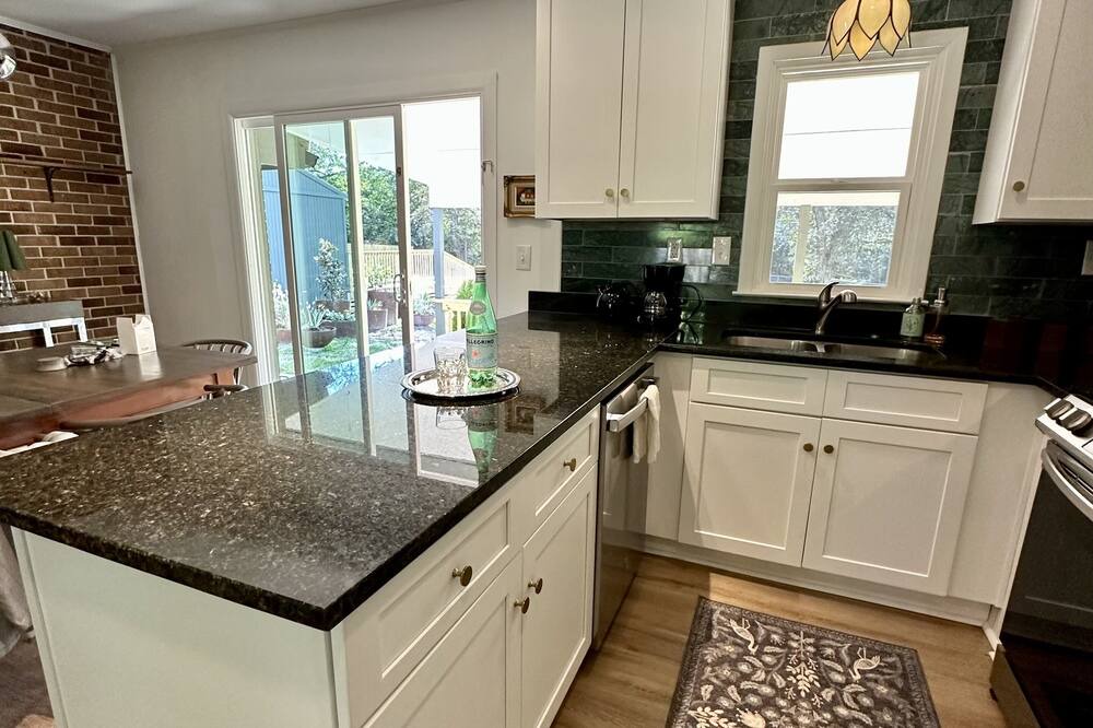 Photo of Kitchen in Perry