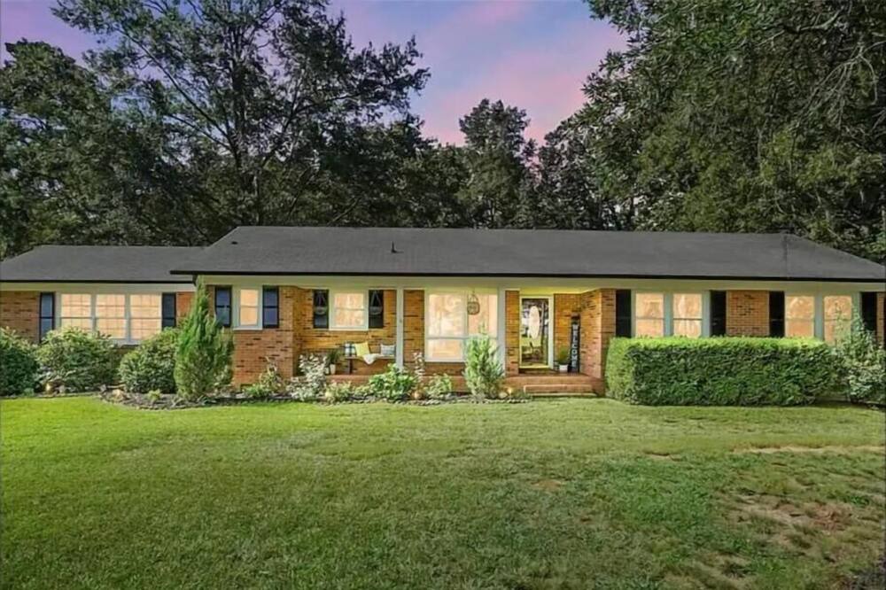 Photo of Outdoor in Wesley Chapel