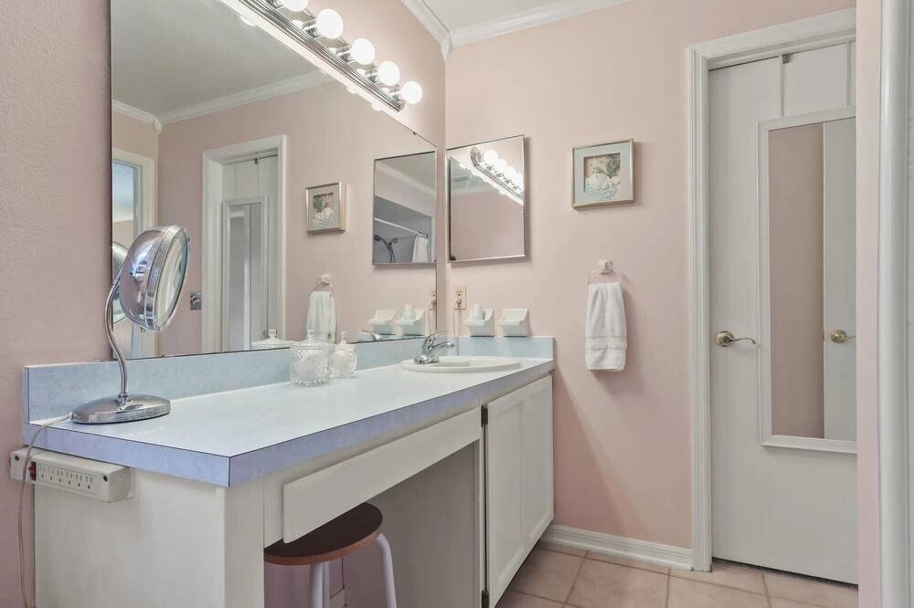 Photo of Bathroom in East Arlington