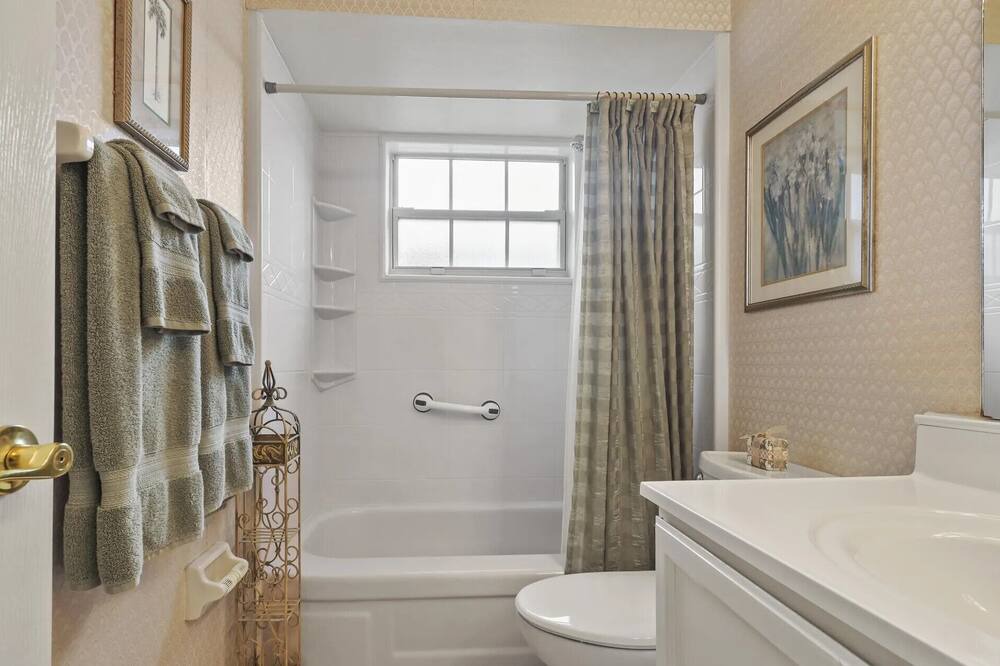 Photo of Bathroom in East Arlington