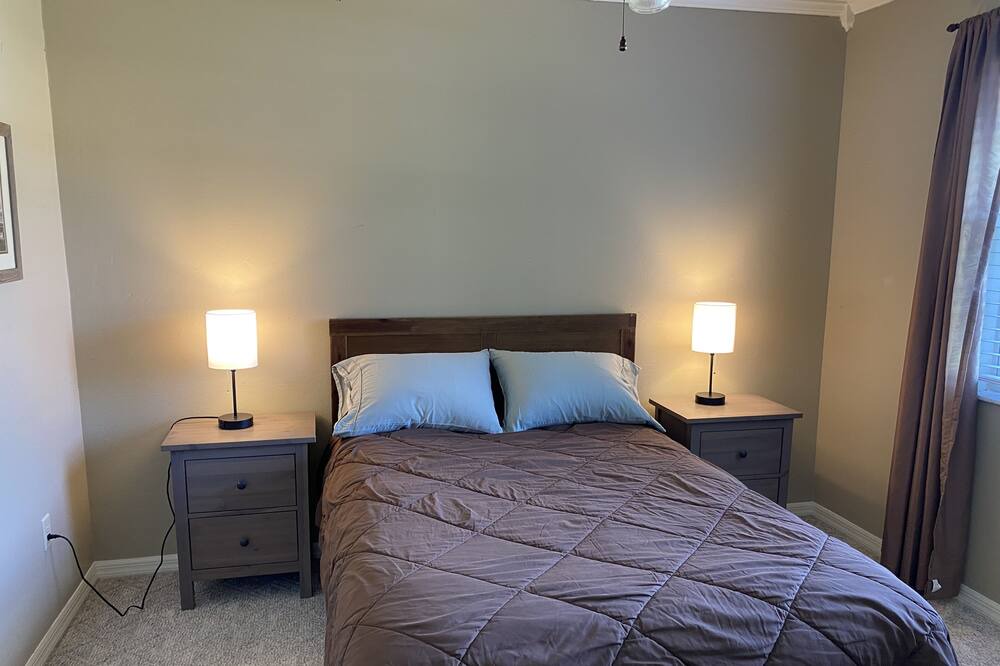 Photo of Bedroom in East Arlington