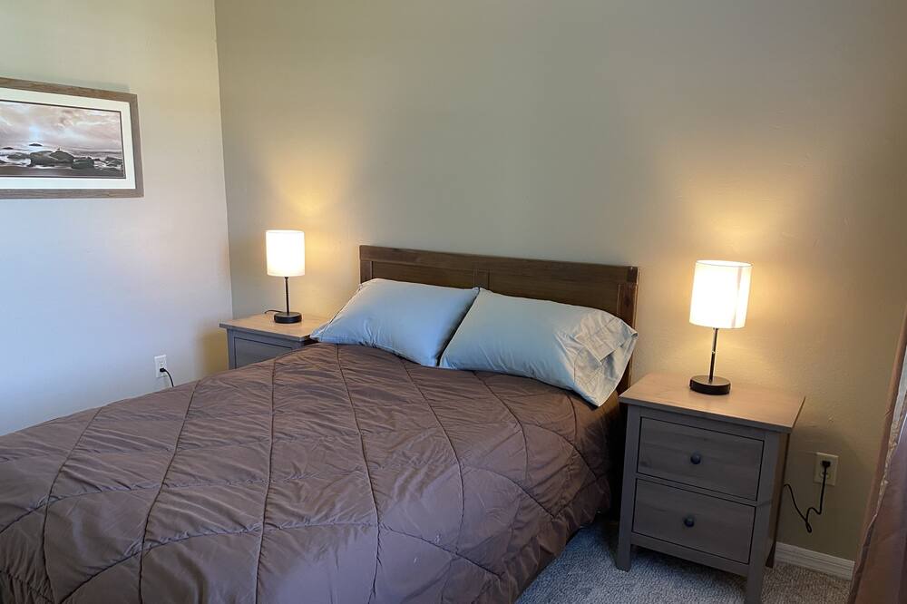 Photo of Bedroom in East Arlington