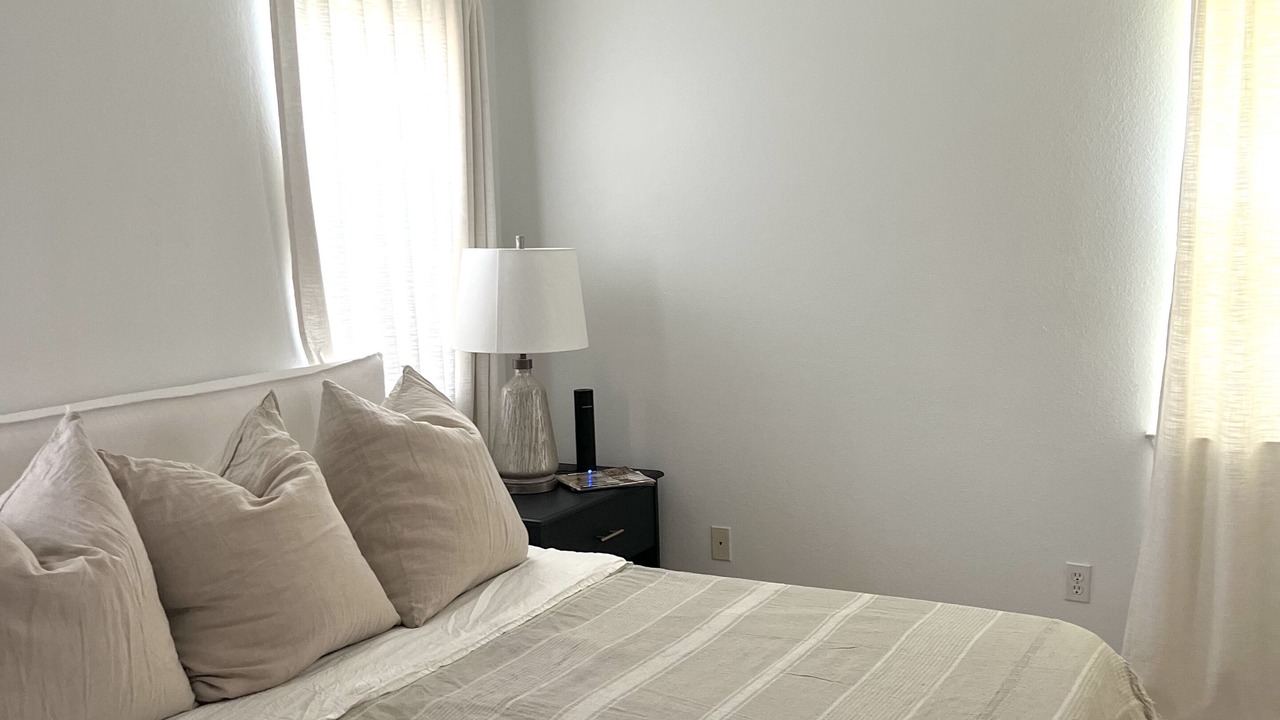 Photo of Bedroom in Lillian