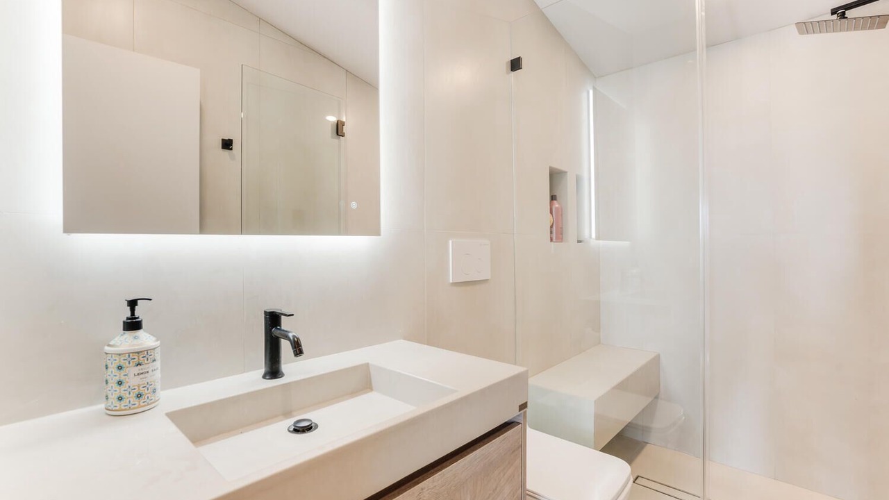 Photo of Bathroom in Malibu