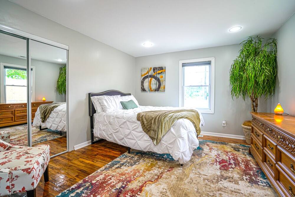 Photo of Bedroom in Laceys Spring