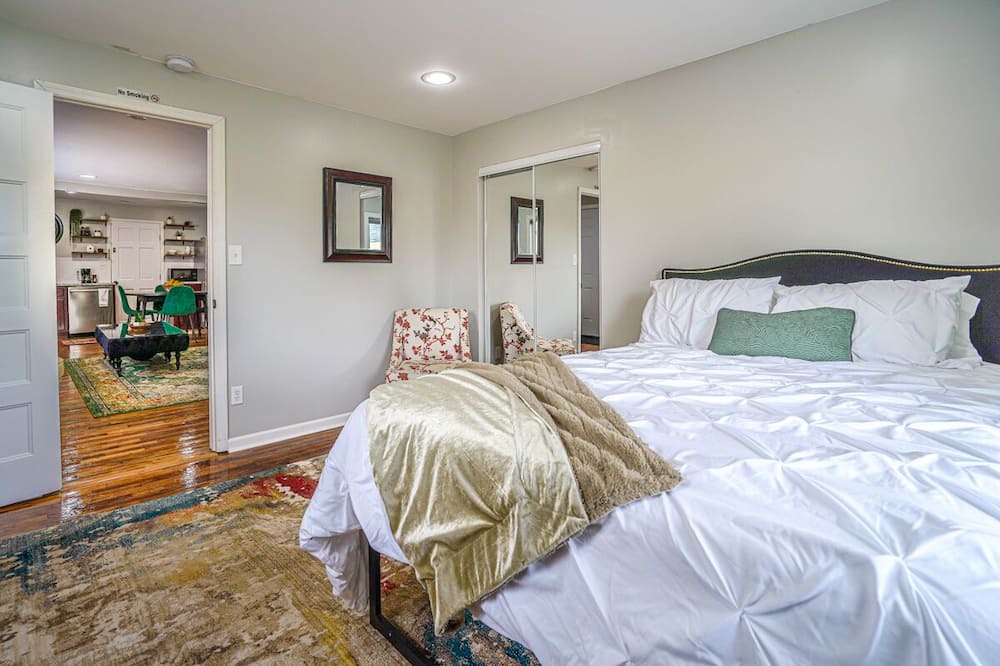 Photo of Bedroom in Laceys Spring