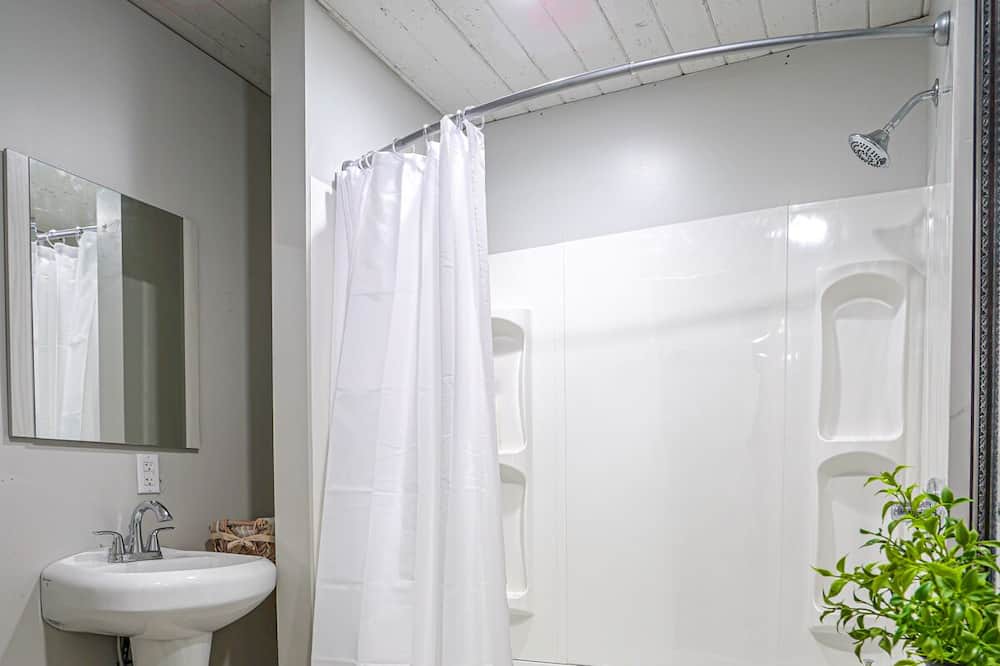 Photo of Bathroom in Laceys Spring