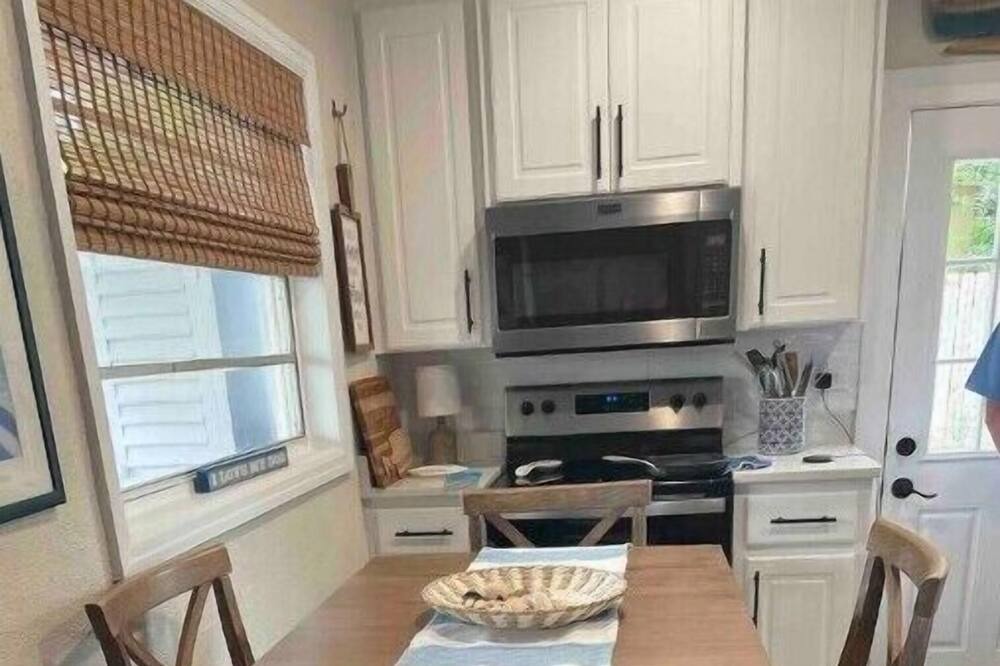Photo of Kitchen in Laguna Beach