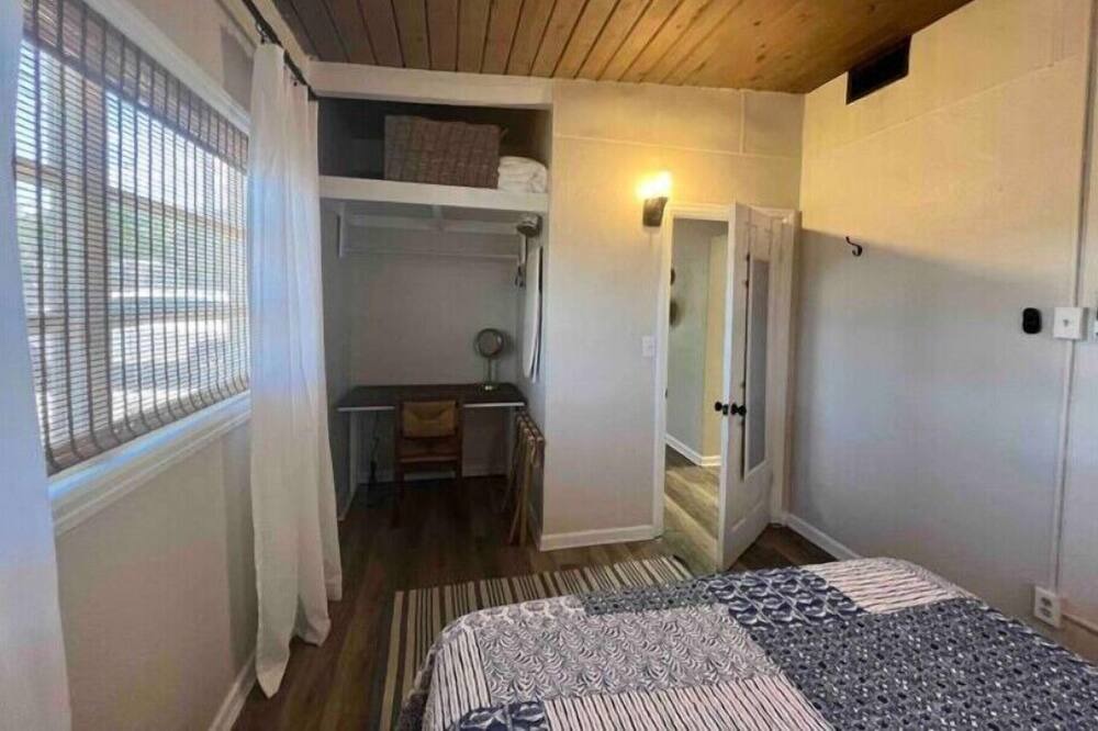 Photo of Bedroom in Laguna Beach