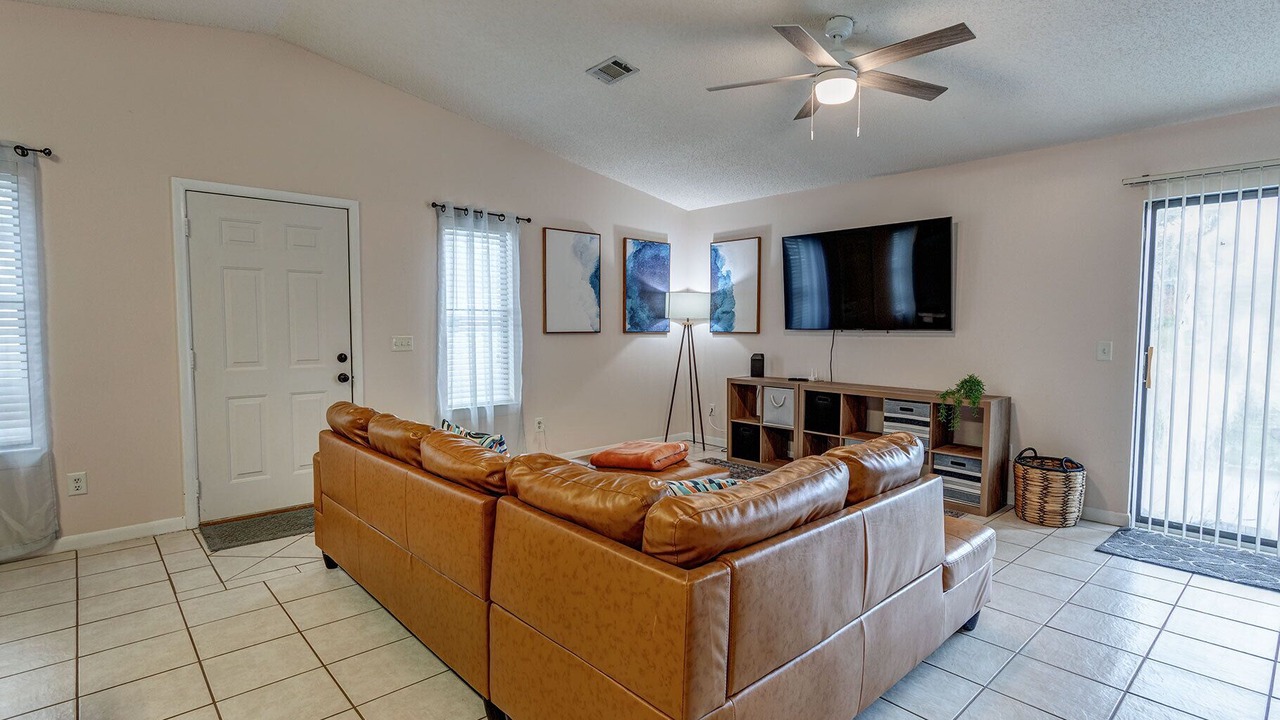Photo of Livingroom in Inlet Beach Heights
