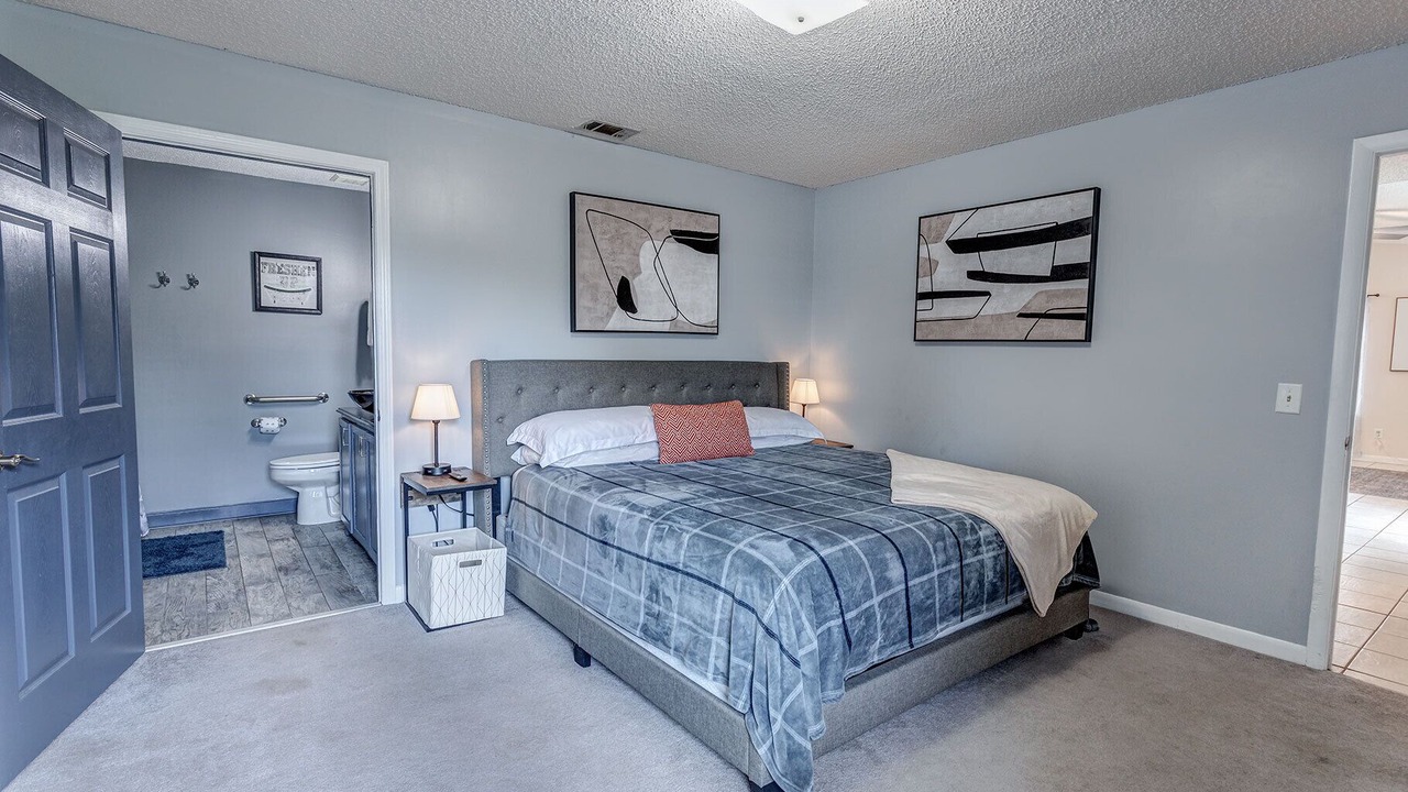 Photo of Bedroom in Inlet Beach Heights
