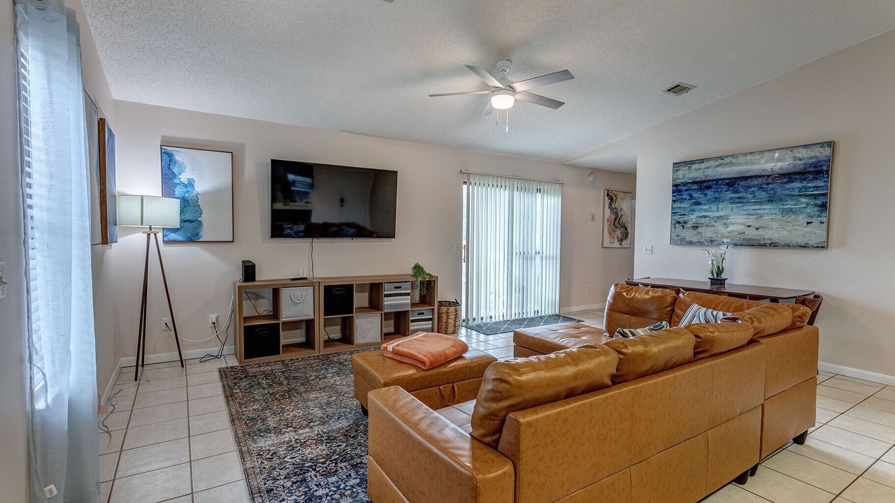 Photo of Livingroom in Inlet Beach Heights
