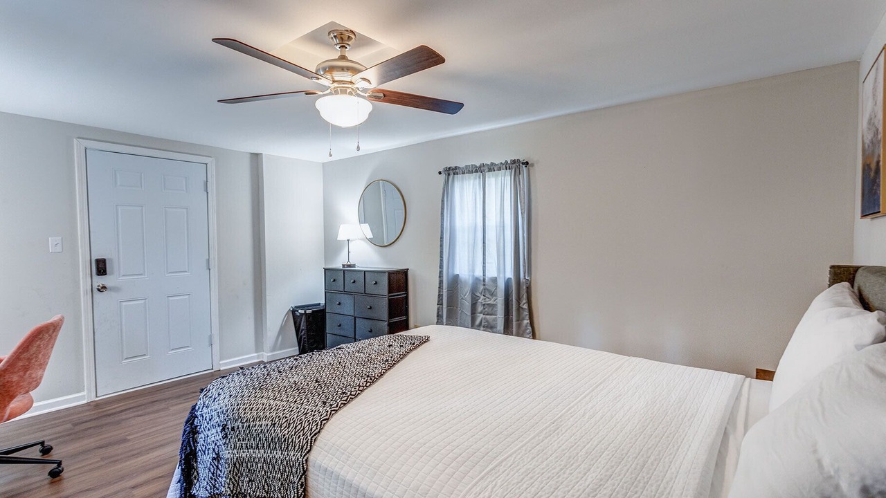 Photo of Bedroom in Inlet Beach Heights